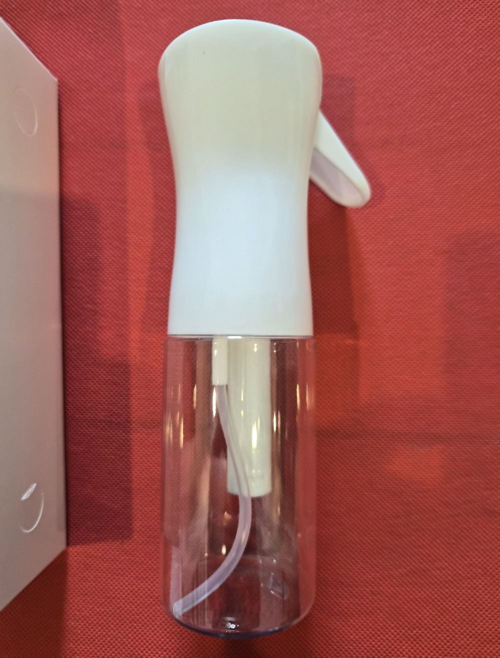 Plastic Continuous Pressure Spray Bottle, White Trigger, Reusable Refillable 1pk